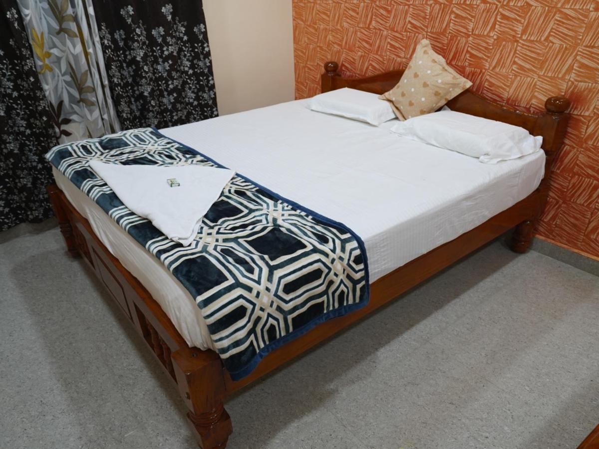Akash Homestay Hampi Extérieur photo
