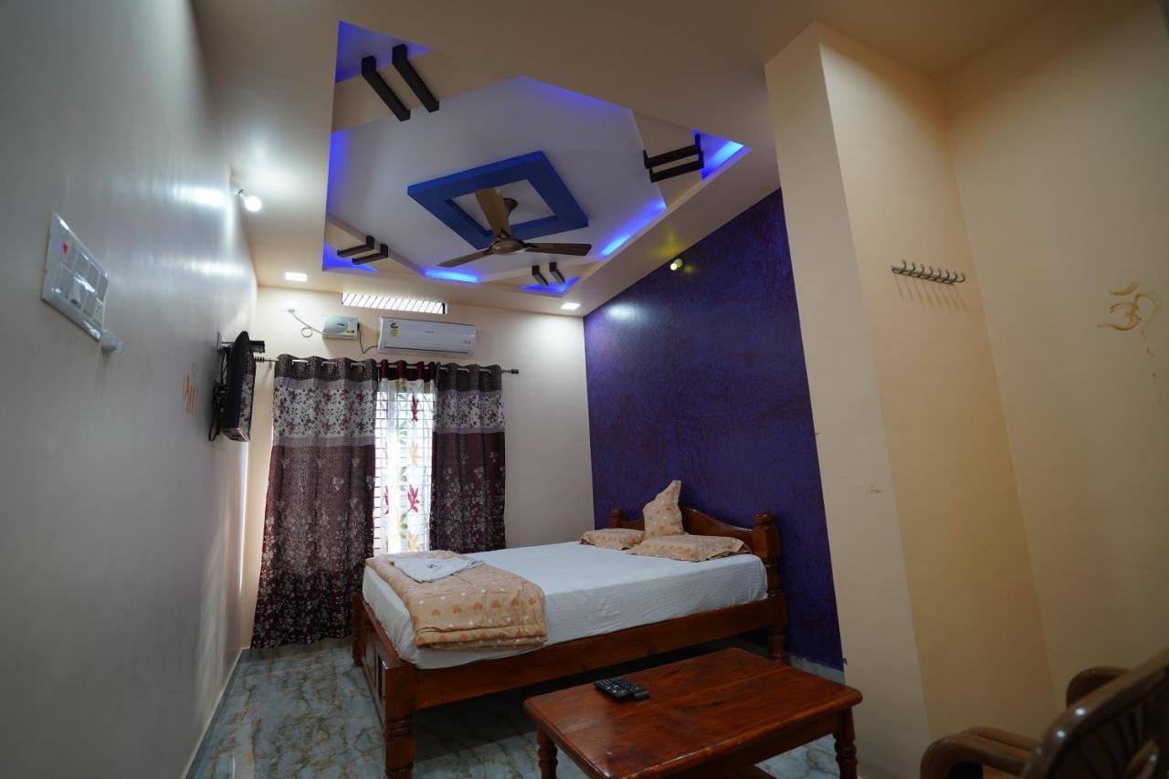 Akash Homestay Hampi Extérieur photo