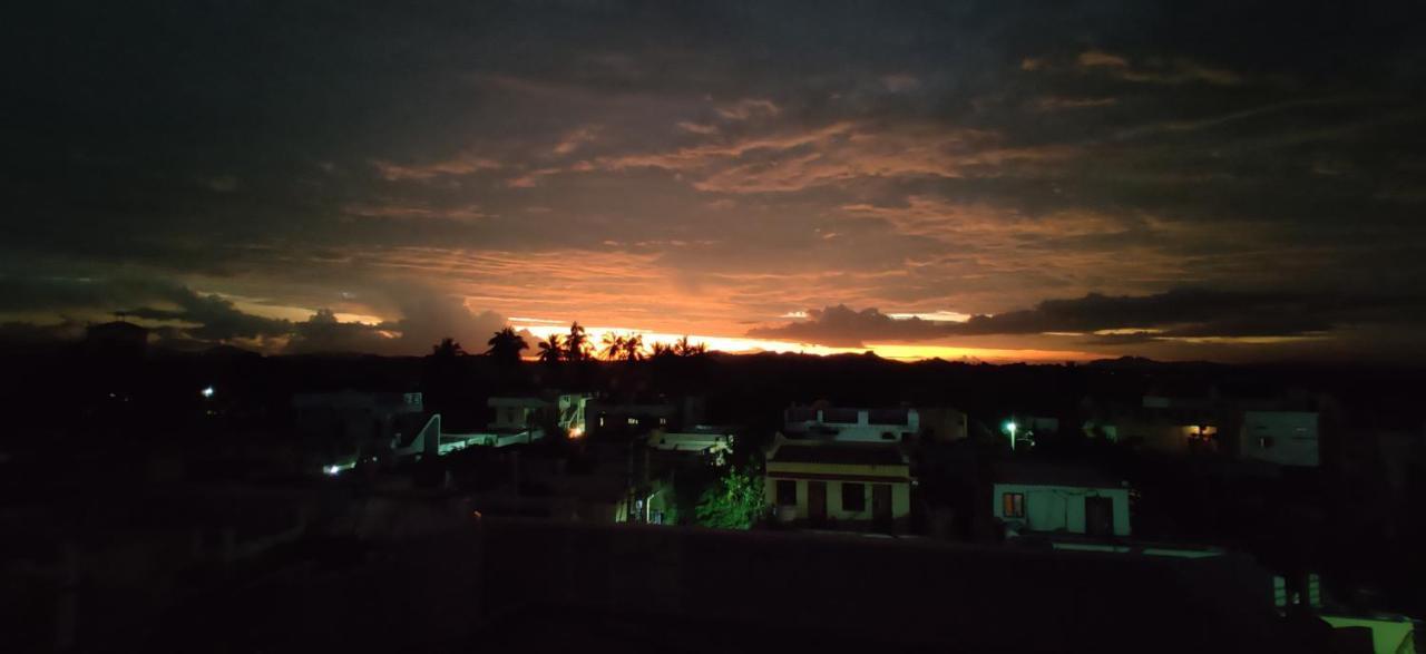 Akash Homestay Hampi Extérieur photo