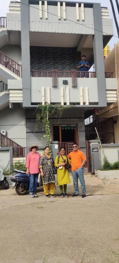 Akash Homestay Hampi Extérieur photo